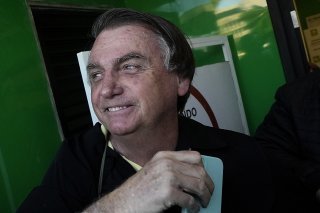 Jair Bolsonaro a de nouveau clamé son innocence, affirmant n'avoir commis "aucun crime". "M'enlever mes droits politiques sous l'accusation d'abus de pouvoir politique est incompréhensible", a-t-il lancé.